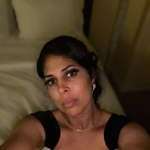 Meet your Posher, Posh